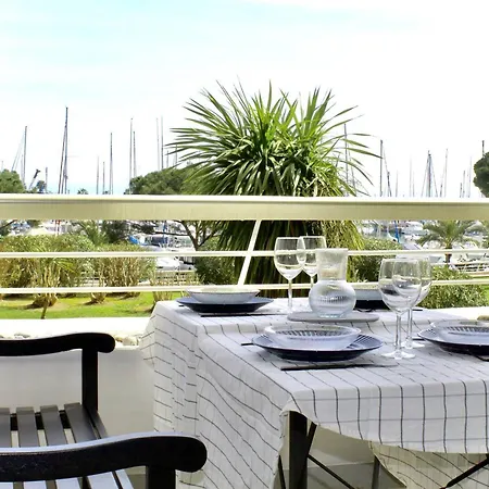Moderne 2 Pieces Rdc, Climatise Avec Terrasse, Proche Commerces, 4 Couchages - Fr-1-252a-118 Villeneuve-Loubet